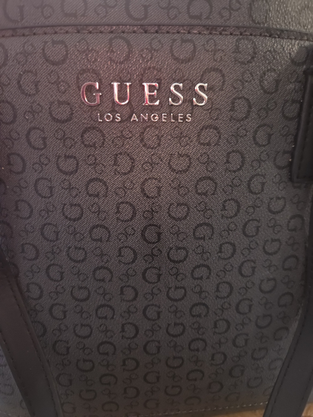 GUESS Los Angeles Black Logo Tote - Picture 4 of 4